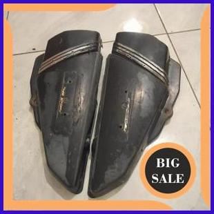 accessories cover tutup aki box dop bok samping aki Yamaha RX King RX k original 140ZZ3