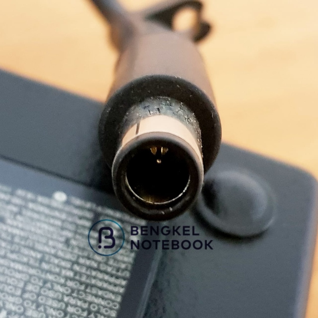 Adaptor HP 19.5v-6.15A 7450 Bulat Jarum Original