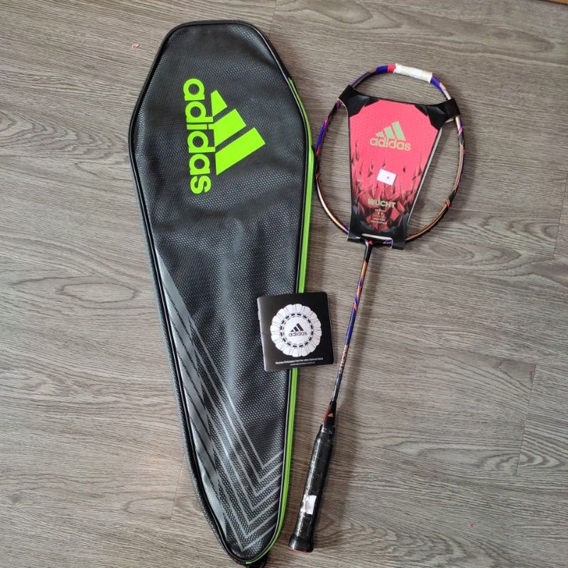 Racket Badminton Adidas Wucht P1