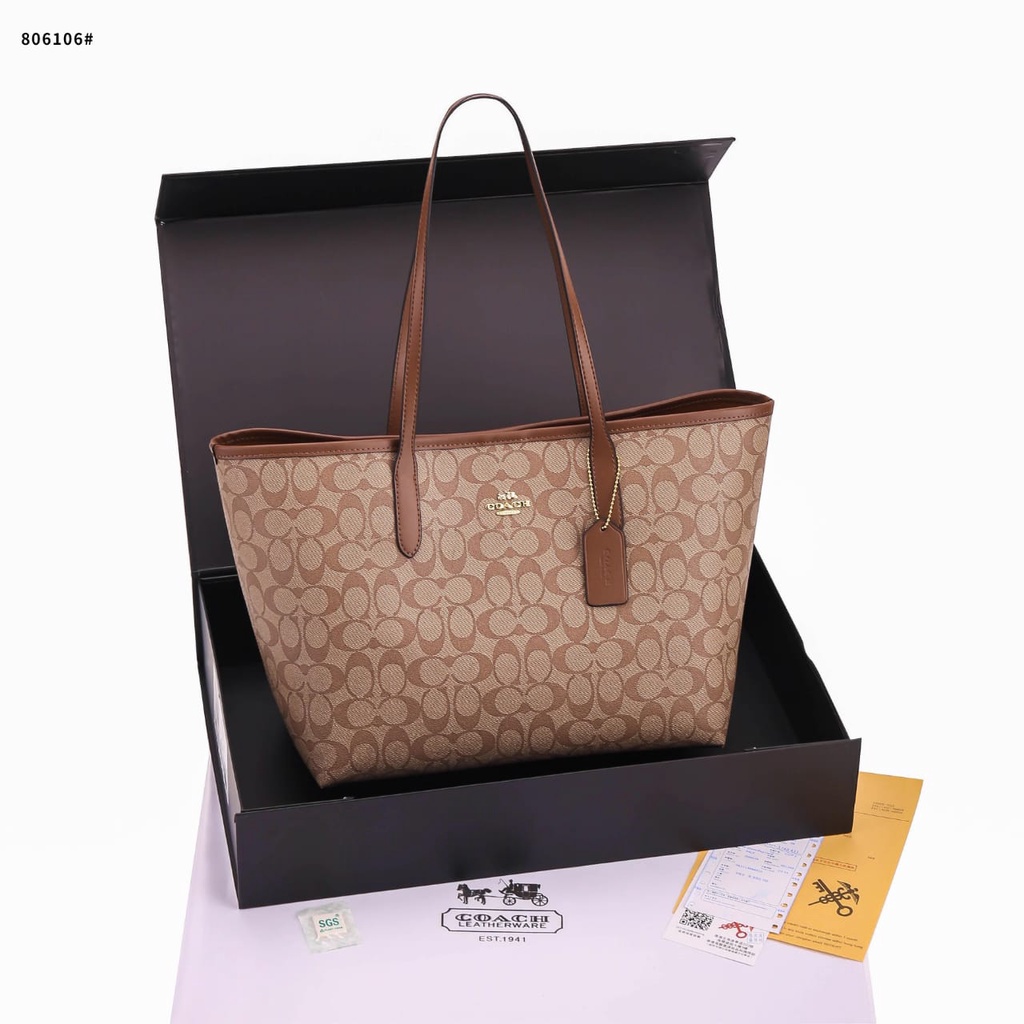 Coa City Tote In Signature Bag's Gold Hardware 806106