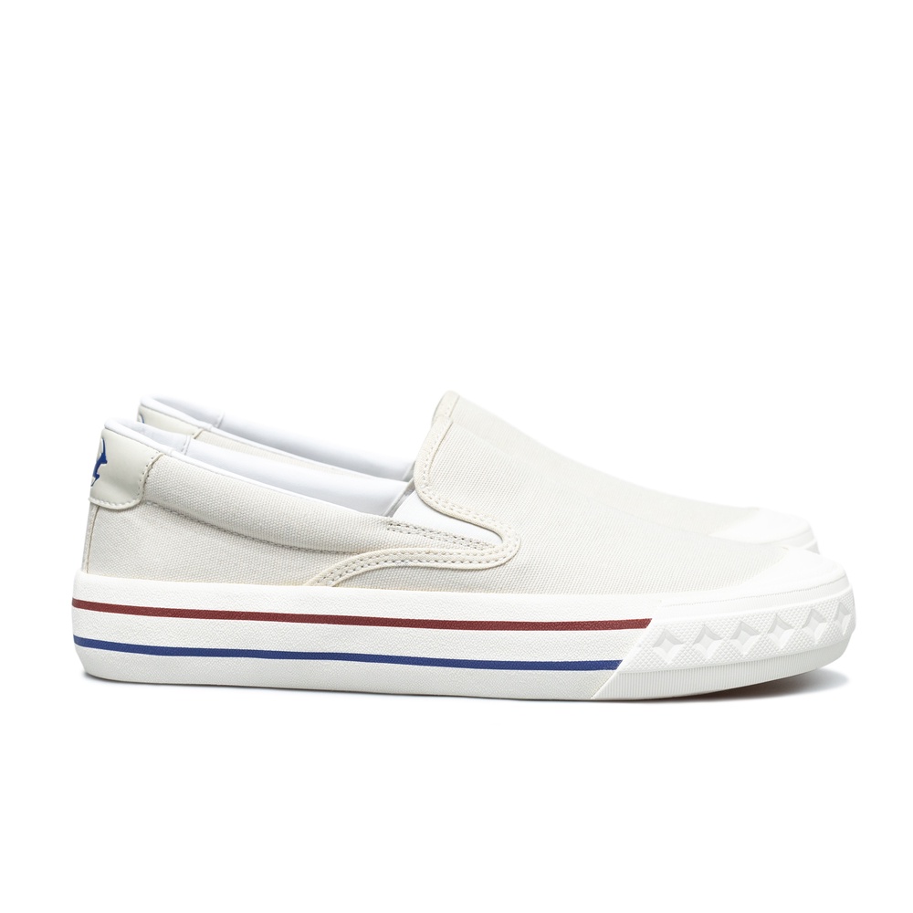 Compass Slip On Cream
