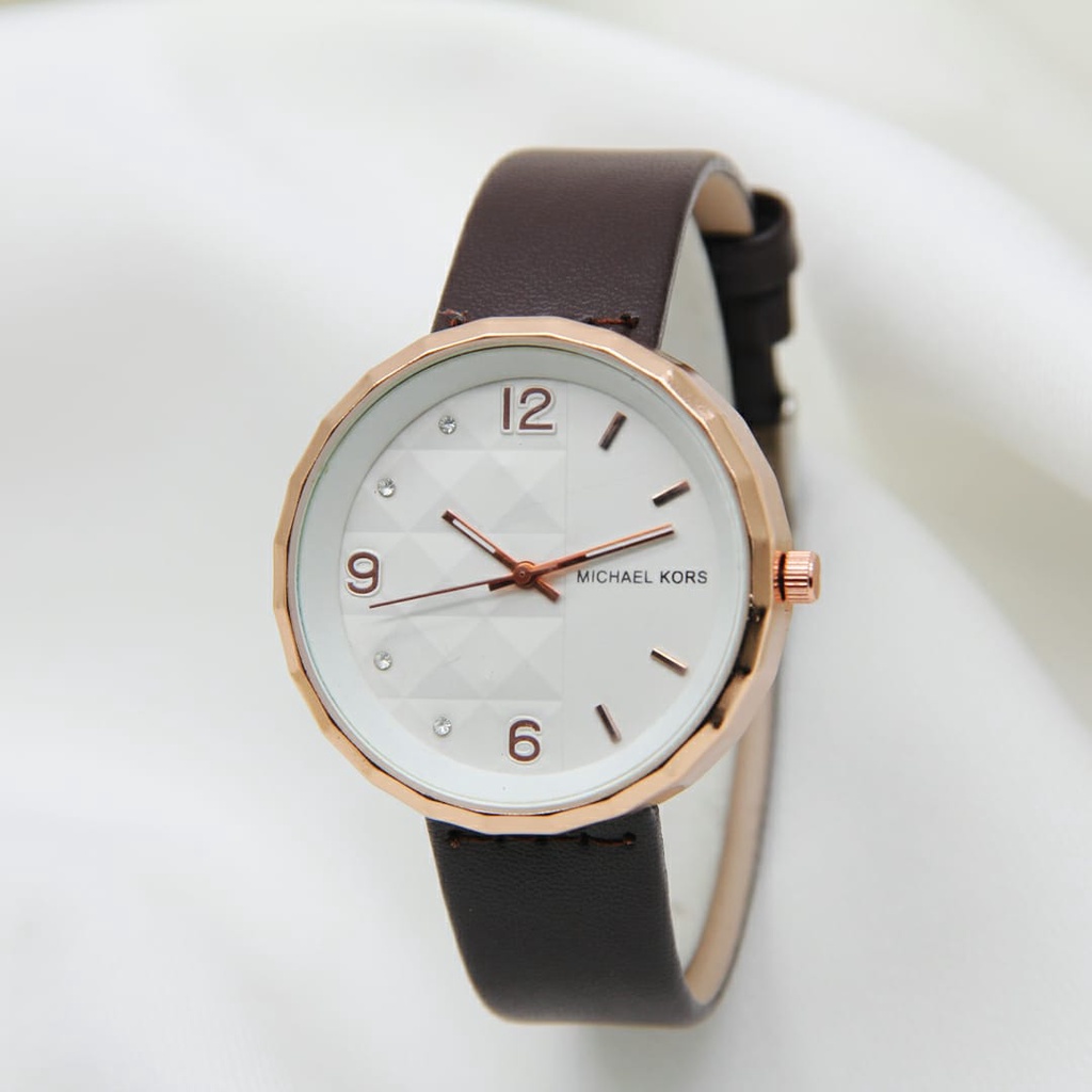 Jam Tangan Wanita Michael Kors Tali Kulit TIpe MK6259Aj Free Box & Baterai Cadangan