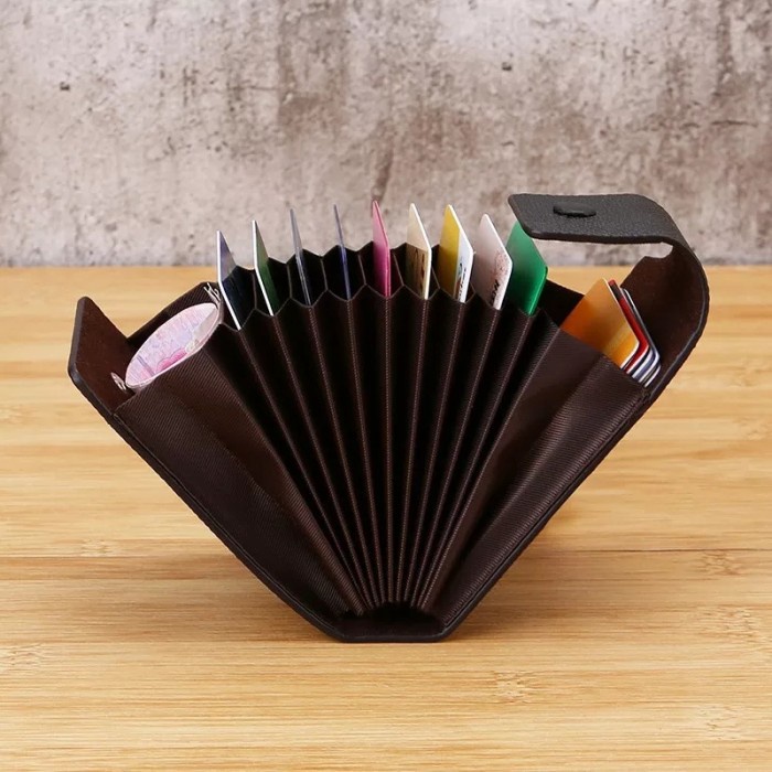 

Vertical Leather Credit Card Holder Wallet Dompet Kartu Kredit Star Seller