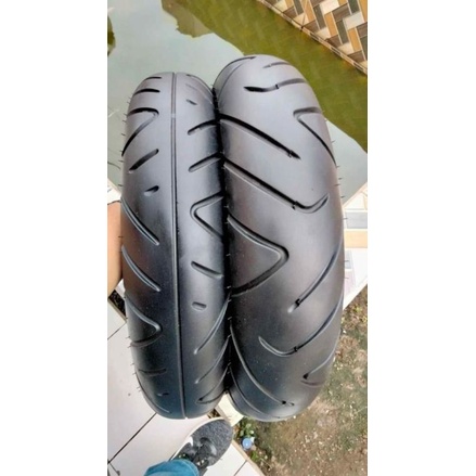 Ban Seken Sepasang Scoopy R12  Merek IRC Tubeles