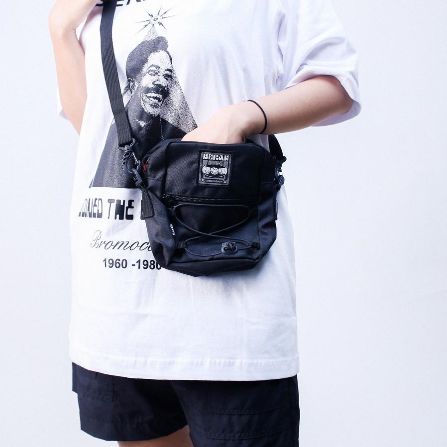 ☁ BERAK 9420 Slingbag / Tas Selempang - Booze Black ✬