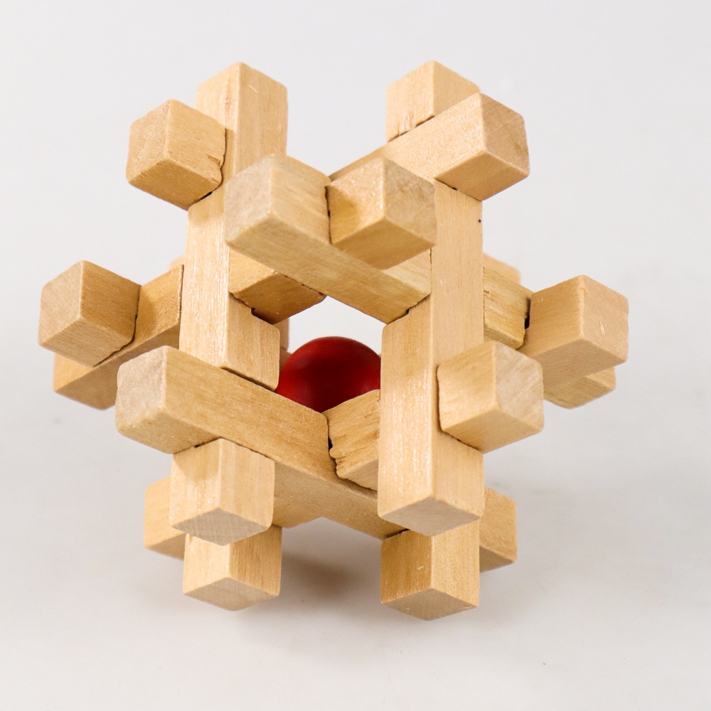 Mainan 3D Wood Puzzle Kayu Tipe Take and Trapped Red Ball