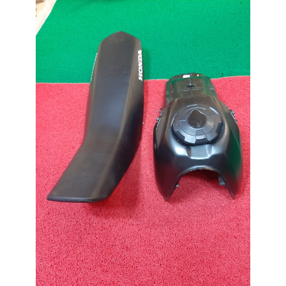 Cover Jok dan Tangki Original Honda CRF Tangki dan Jok CRF 150 Jok dan Tangki Ori Honda CRF 150 L Be