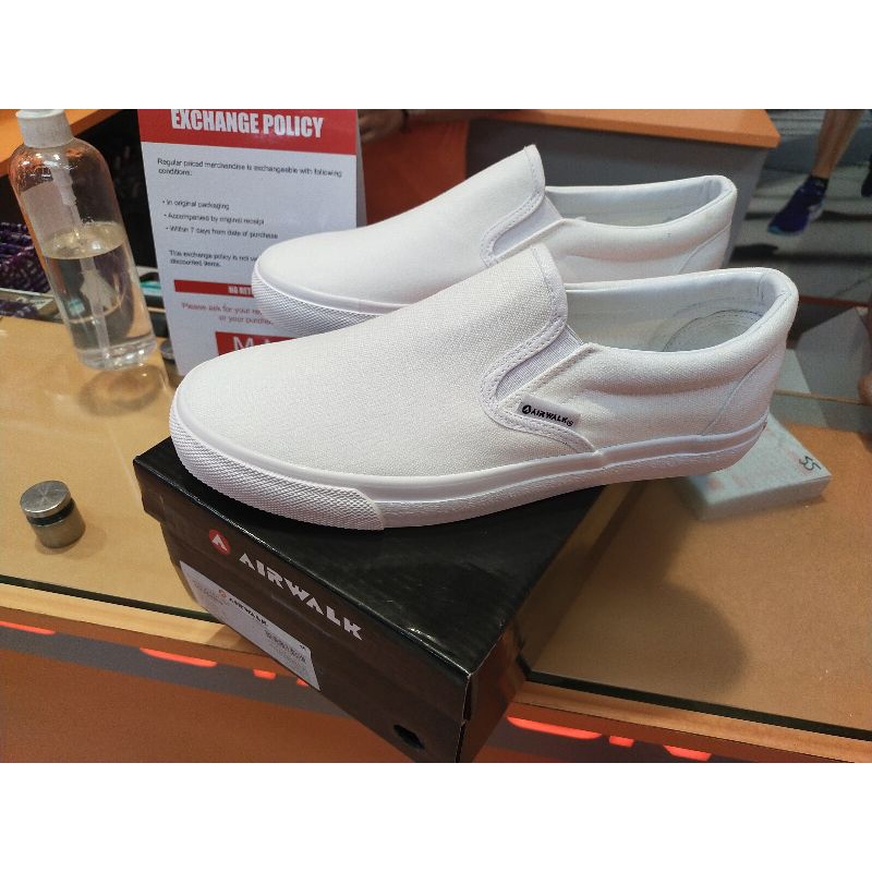 airwalk men putih polos size 41