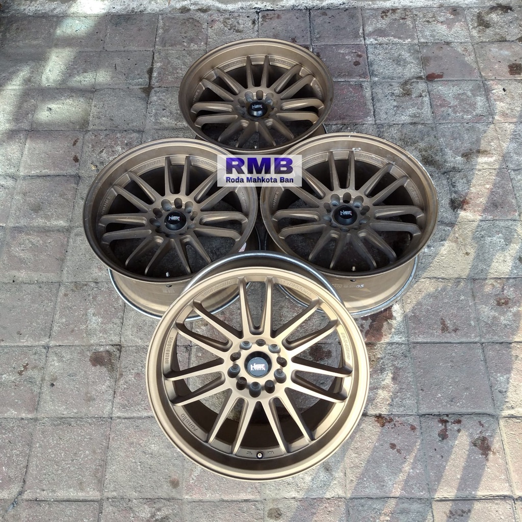 VELG MOBIL SEKEN HSR REVO RING 18 + BAN ACHILES 235 50 R18 UNTUK RUSH