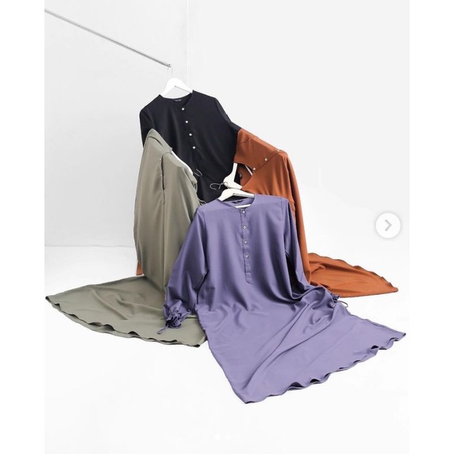 Aljenna warna denim size M