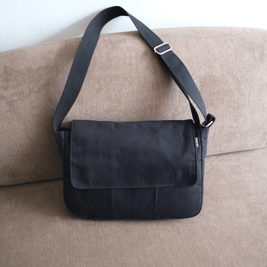 Slingbag RUBBY kanvas muat laptop