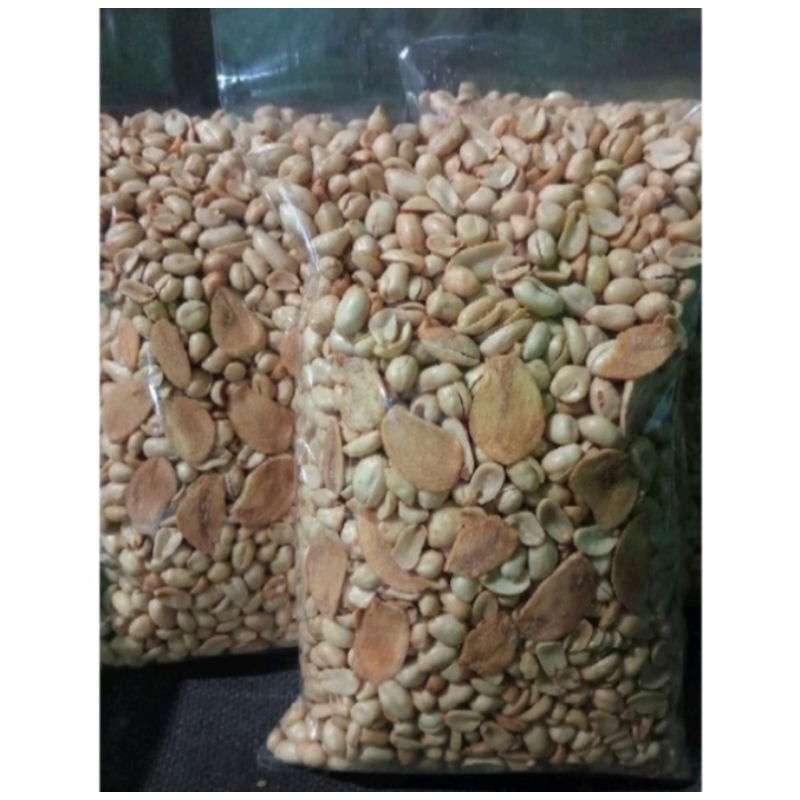 

Kacang Bawang Gurih Empuk 500g