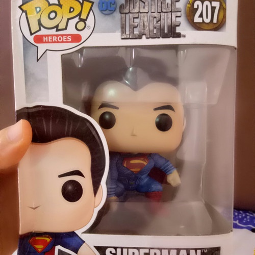 FUNKO POP 207 SUPERMAN