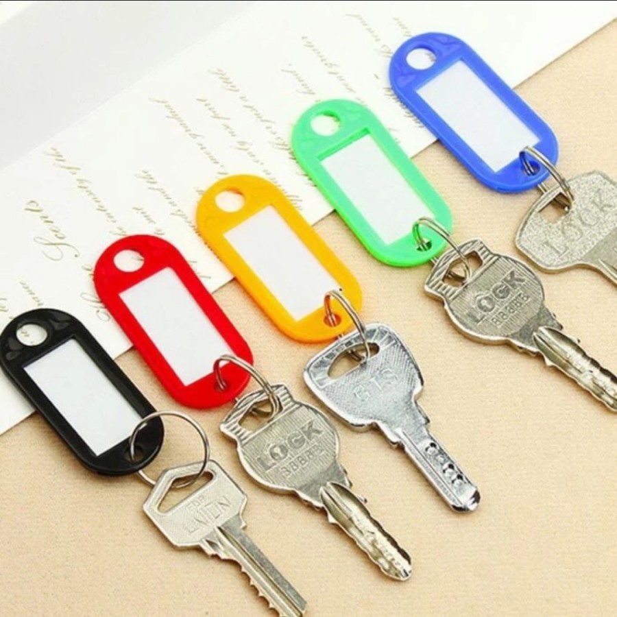 Gantungan Kunci Label Nama Warna / Key Ring / Tag Plastik