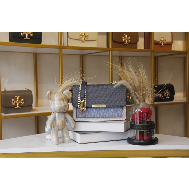 MK Jade Extra Small Logo