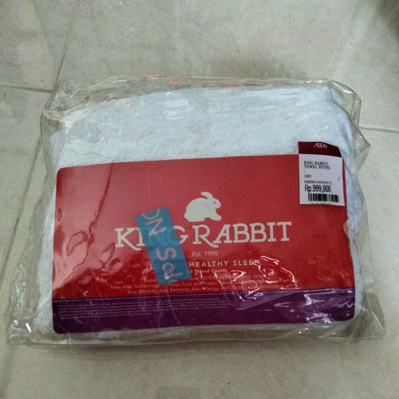 handuk king rabbit size 70 x 140