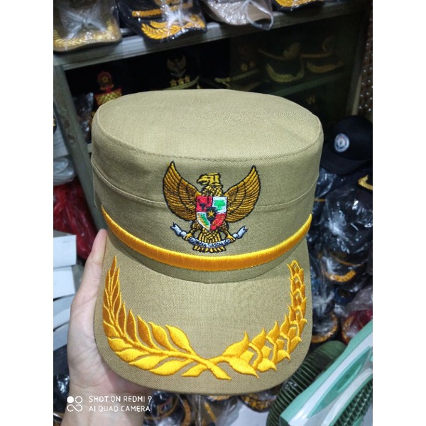 Topi komando keki garuda