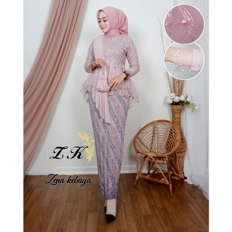 SET KEBAYA SELENDANG  KEBAYA MODERN KEBAYA BRUKAT MODERN KEBAYA WISUDA KEBAYA BRUKAT TILLE