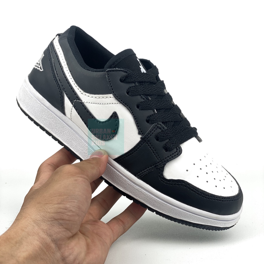 Sepatu Anak Sekolah Laki Laki Hitam Putih Model Low Sneakers Import Usia 3-10 Tahun - Urban Sneaker Kids