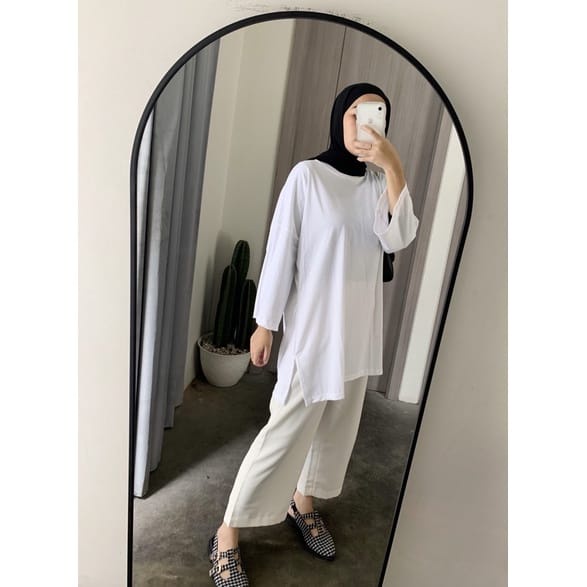 BrnJayaStore - Atasan Kaos Oversize Wanita Kekinian Polos Lengan 3/4 Top Hijab Jumbo