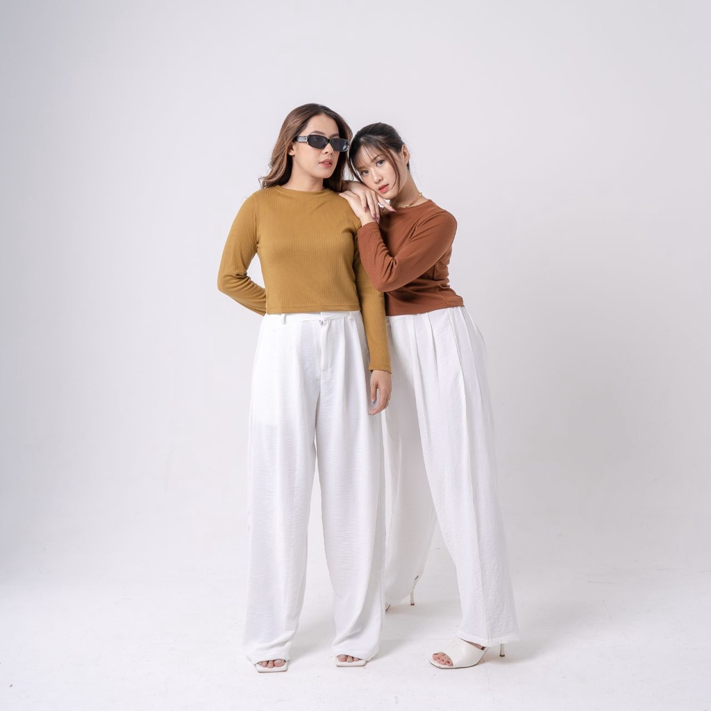 AIJO - Sierra Long Top - Atasan Wanita