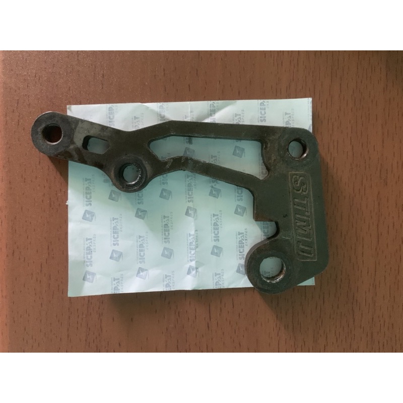 Braket STMJ kaliper PCX 3 Piston uk 220