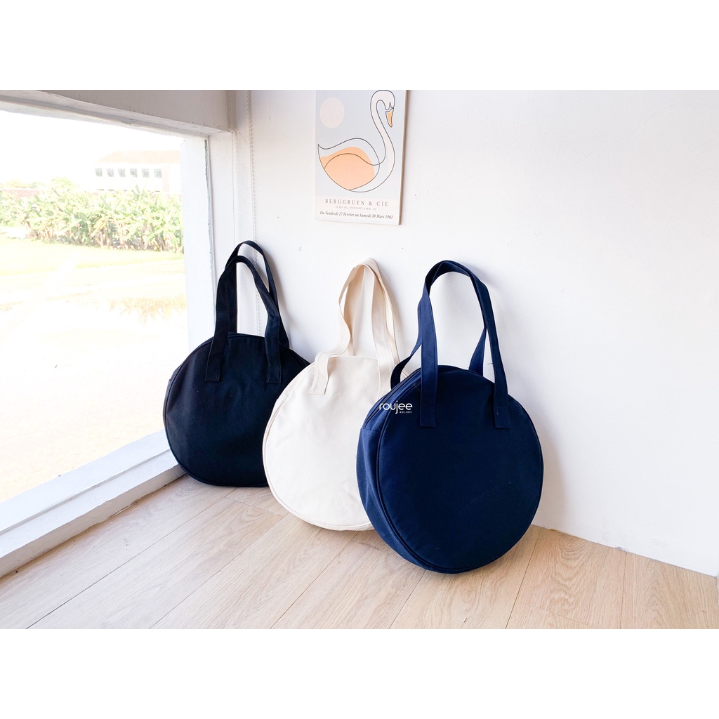 OCEANA BAG BY ROUJEE - TOTEBAG KANVAS BULAT AESTHETIC TOTEBAG