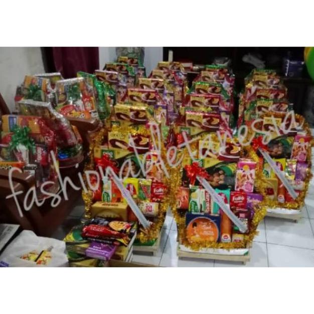 

Parcel Lebaran/Idul Fitri/Natal/Tahun Baru/Imlek/Parsel Hampers Seserahan