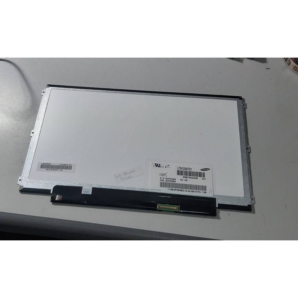 Layar Led Slim 12.5 inch pin40 pin 40 minus whitespot