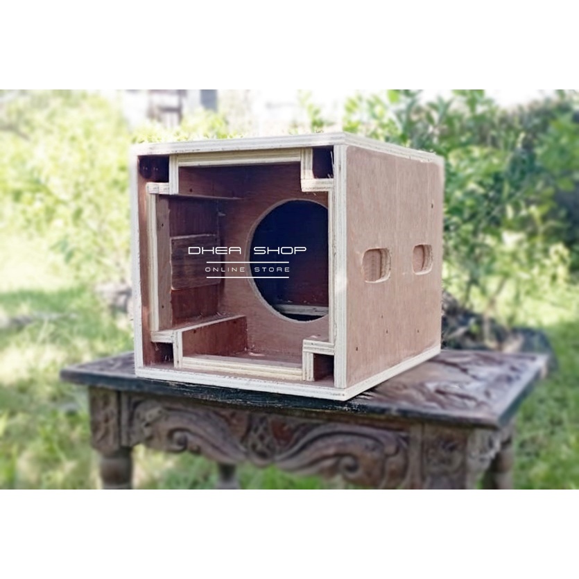 Box Speaker 8 inch Planar Single