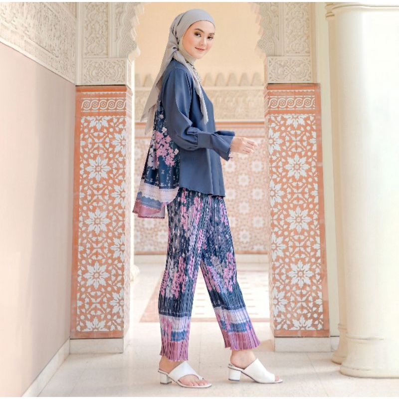 KAMA PLEATS SET INDIRA by NUNA_ID / NUNA