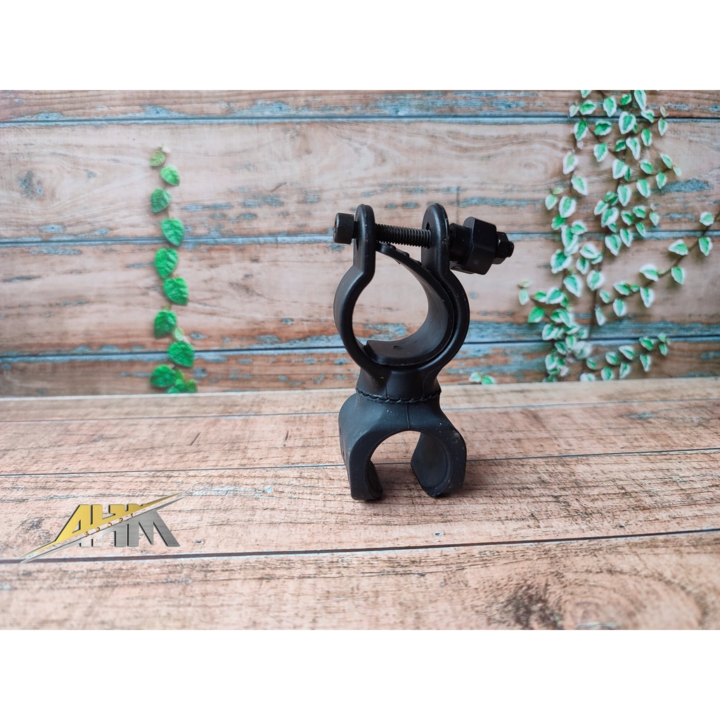 braket senter sepedah /sengin