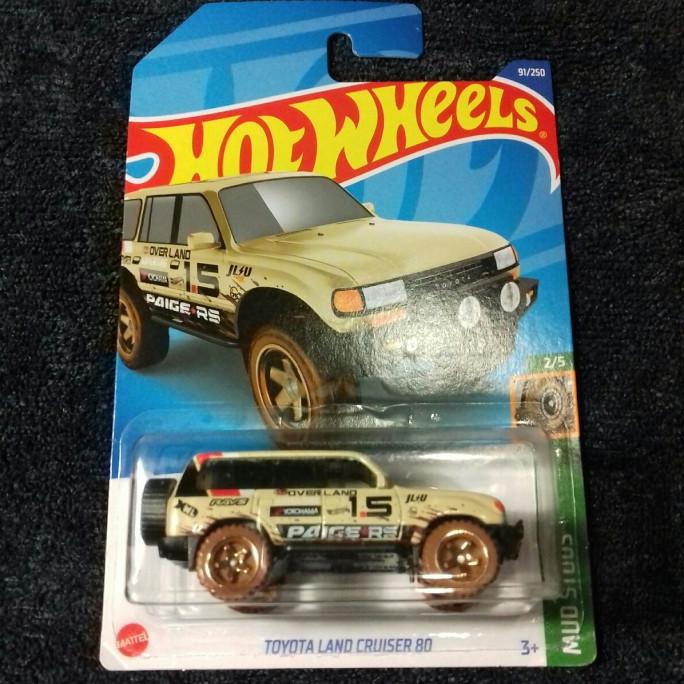 HOT WHEELS TOYOTA LAND CRUISER 80. HW MUD STUDS CARD SERIES. CREAM.
