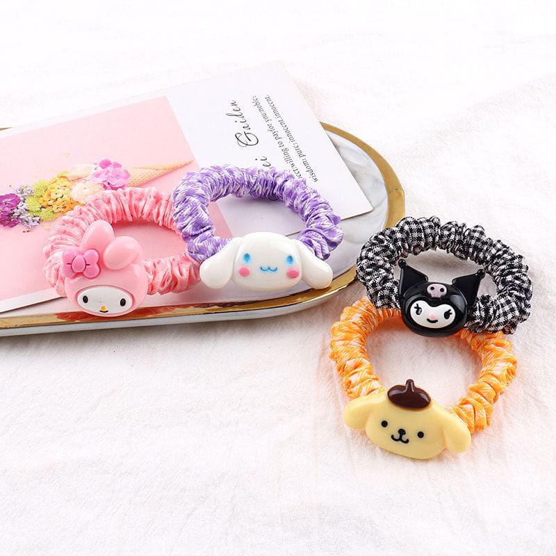 IKAT RAMBUT KOREA SCRUNCHIE KARAKTER MELODY KITTY KUROMI POMPOM SANRIO