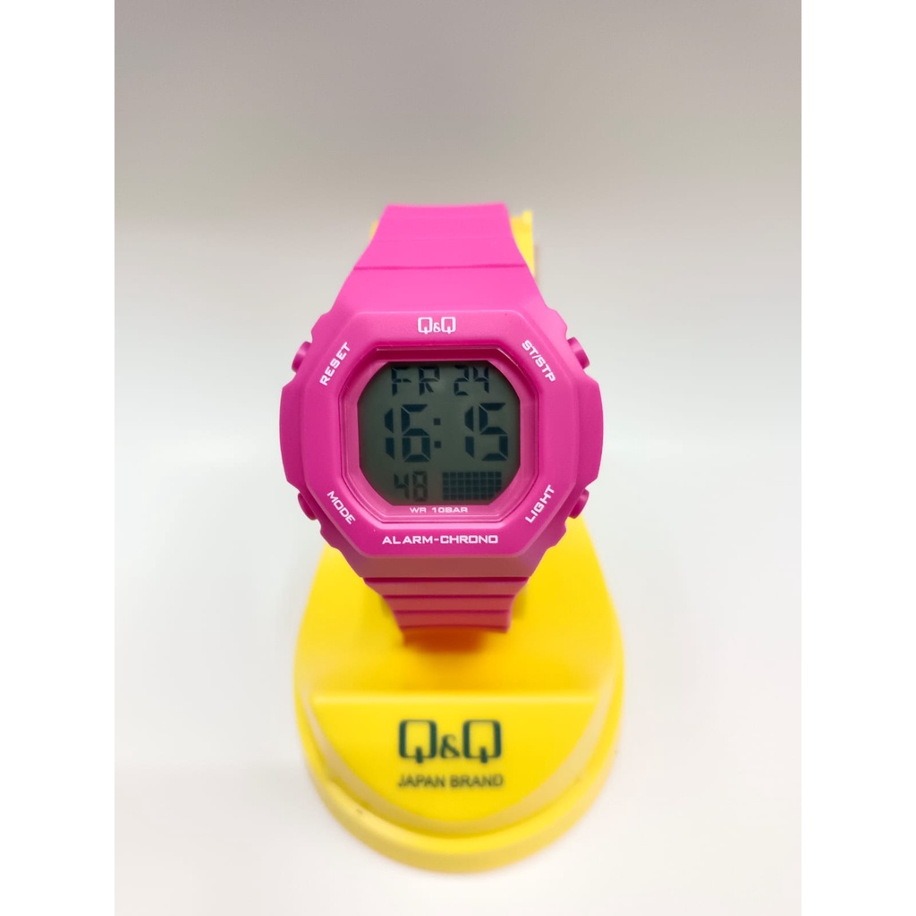 SALE Jam Tangan Unisex  Casual Sporty Rubber Digital Original Q&amp;Q QNQ QQ M137 M137J Series