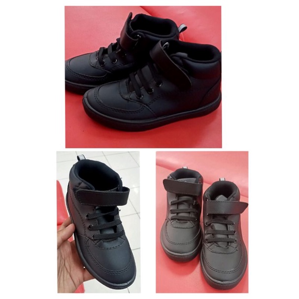 B first sepatu sekolah  anak bata