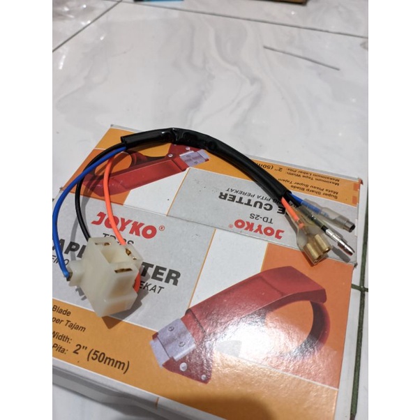 Socket Lampu Depan H4 Vixion Old Standar Socket Bohlam Lampu Depan Vixion Old