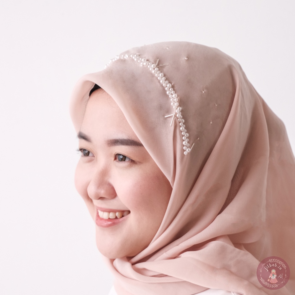 Jilbab Segiempat Payet Bando Motif Mutiara Mahkota Premium