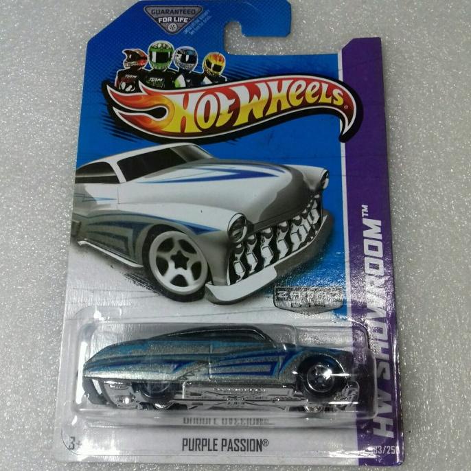 HOT WHEELS PURPLE PASSION. ZAMAC. HW SHOWROOM US CARD 2013. ANTIK.