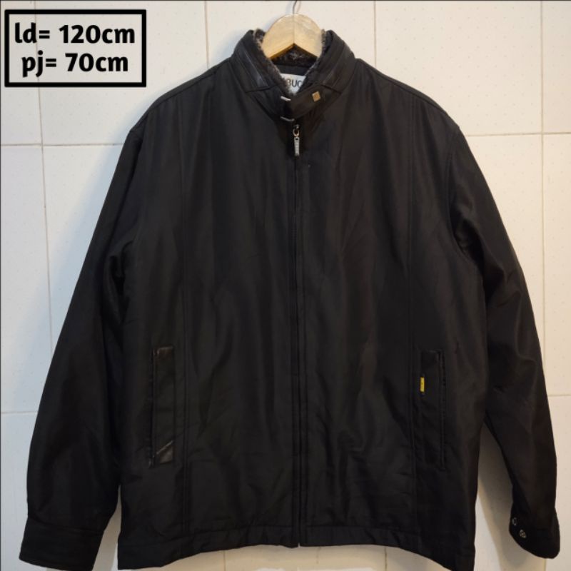 T BUC preloved branded jaket pria wanita cewek cowok thrift pl bekas second jacket parasut outdoor g