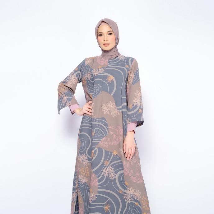 ZM Zaskia Mecca - Luny Dark Grey Gamis Jelita Indonesia Lengan Kancing