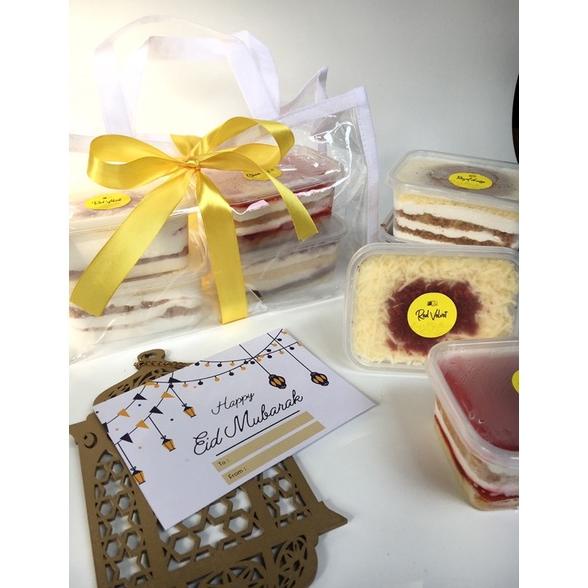 

Paket Hampers Birthday Dessert Box (Free Greeting Card) | Hampers Lebaran | Hampers Birthday / Souvenir