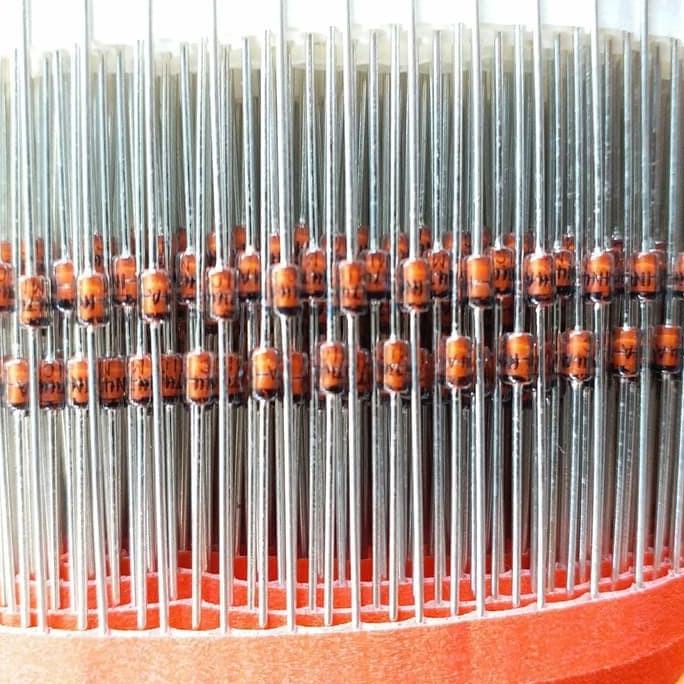 10 pcs diode zener 6v2 / in4735 / dioda zener 6.2V / zener 6.2 V 1W muri33l Murah