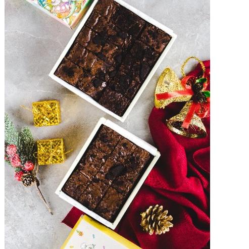 

Promo⚡️-Oreo Cadbury Brownies Small box (9)