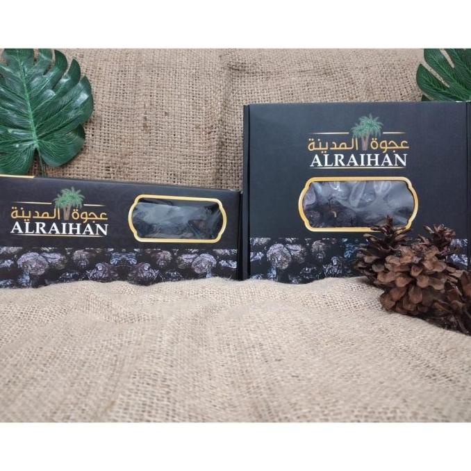 

KURMA KURMA AJWA BLACK JUMBO 1000 GRAM DAN 500 GRAM / KURMA NABI JUMBO EL09I09A82L