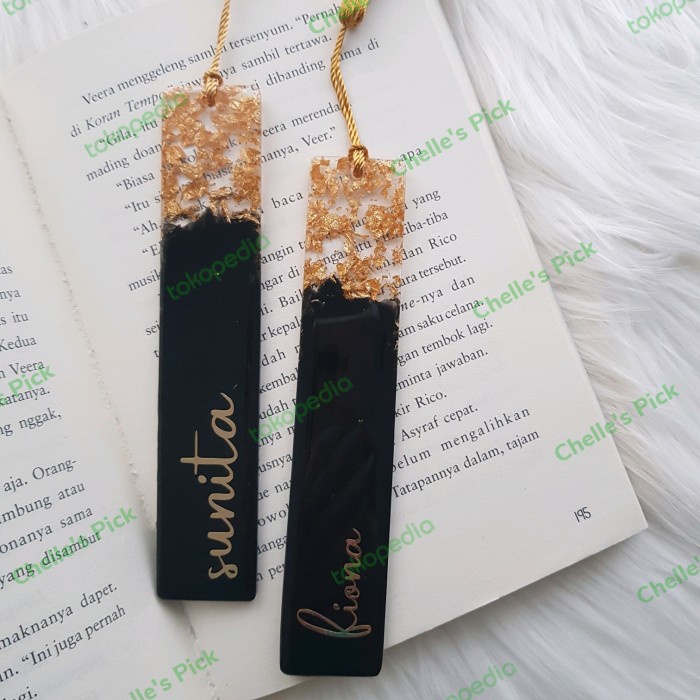 

Skat (Custom 1 Set) Resin Bookmark/Pembatas Buku/Hadiah/Resin Pembatas Buku