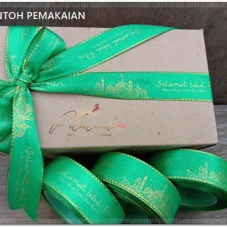 

Galb-239 : Pita Lebaran / Pita Idul Fitri Saten List Emas 1 Inch (Per 094