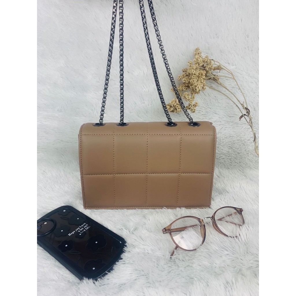 Tas Cheilo/ Tas Wanita/ Tas Slempang