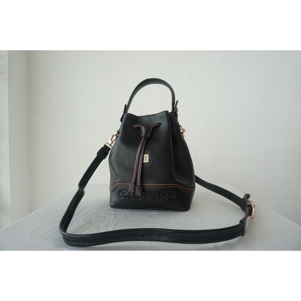 Charles Louvier - Charlotte