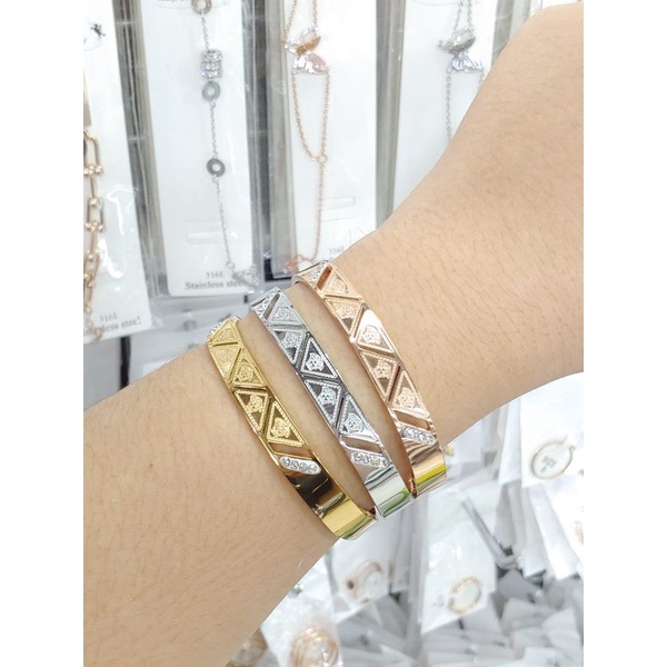 gelang VRS embos titanium anti karat anti luntur